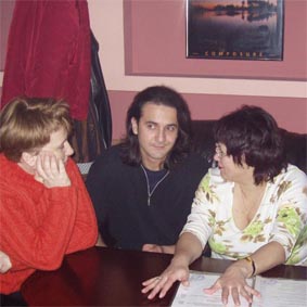 12 ноября 2005 года нанесли визит вежливости Бартону и Оле с Владом  Обаятельная, vika и зараза